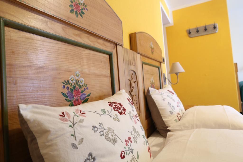 Albergo Centrale Forni di Sopra Extérieur photo